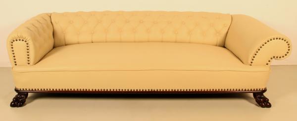 Restauriertes Sofa mit Hirschlederbezug-01