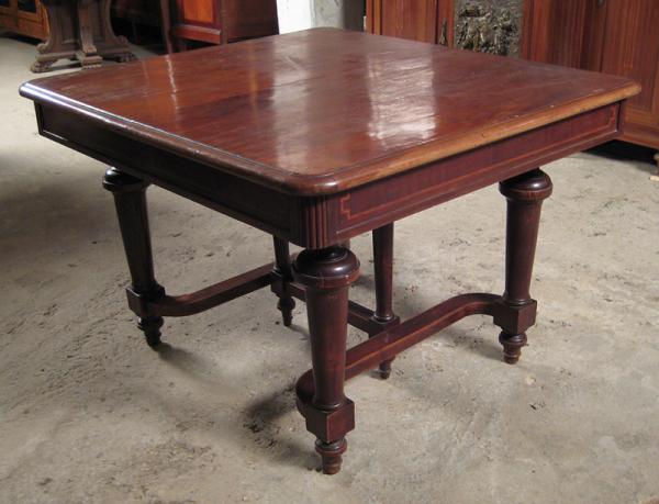 Zwei Jugendstil Büffets plus Ausziehtisch 31