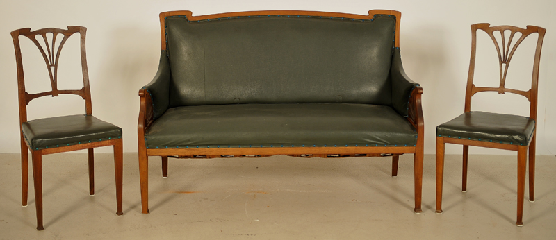 Elegante Jugendstil Sitzgruppe aus Mahagoni 01