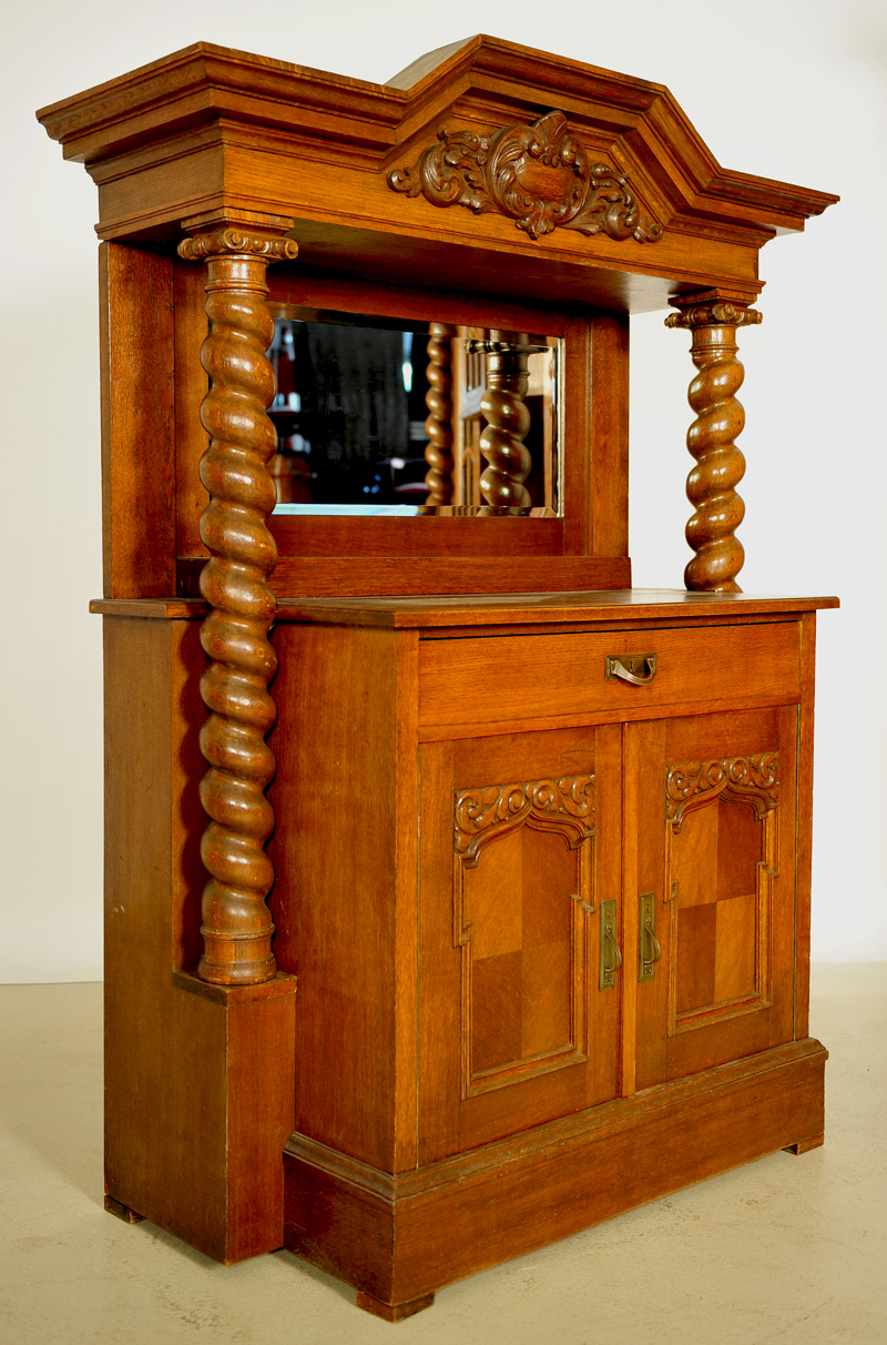 Buffet und Anrichte aus dem Danziger Barock 6