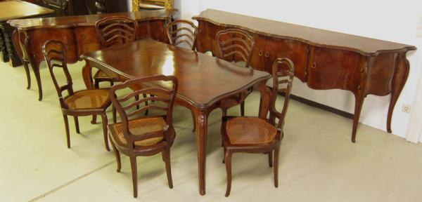 Elegantes Speisezimmer des Neobarocks 01