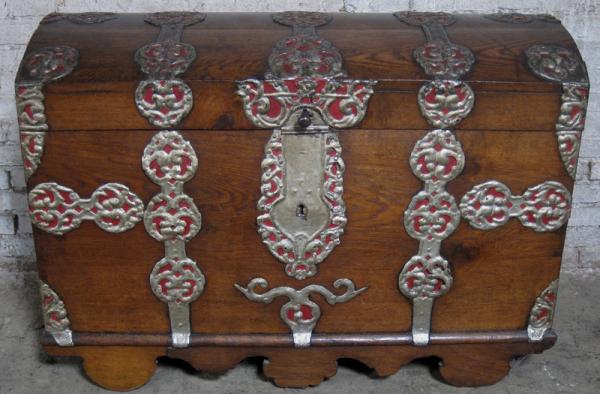 Große Eiche Truhe 1