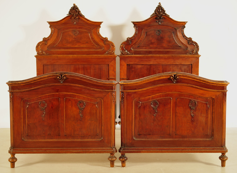 Doppelbett aus dem Pfeifferl Barock 01