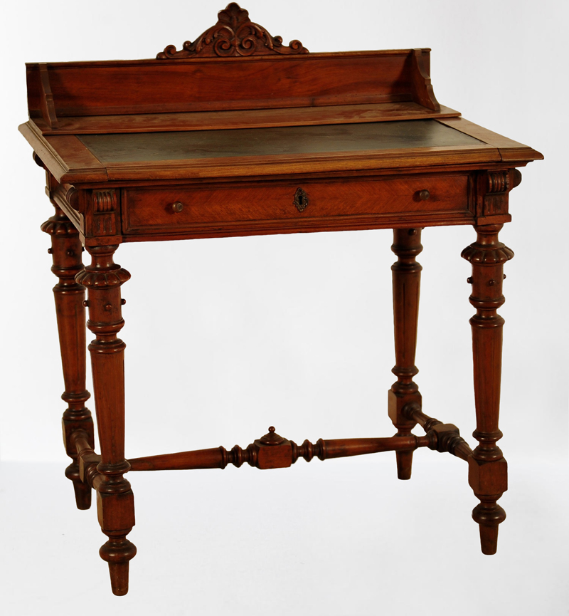 Berliner Gründerzeit Damenschreibtisch mit Aufsatz 01