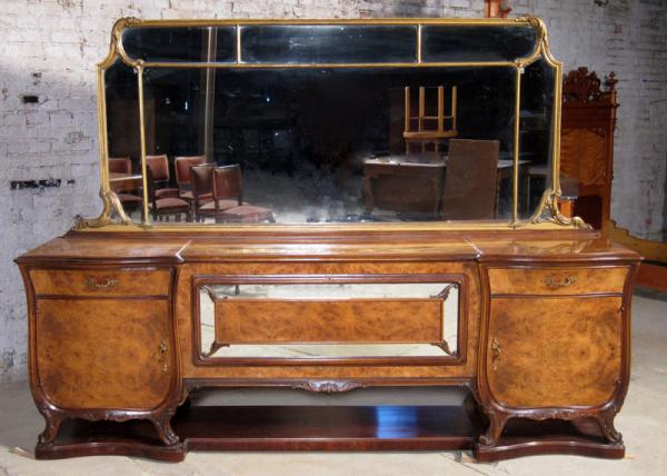 Repräsentatives Art Deco Buffet 1