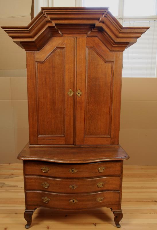Aufsatzkommode aus dem Danziger Barock 1