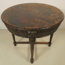 Runder Gründerzeit Tisch mit vier plastischen Köpfen 2