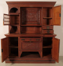 Buffet mit schönen Beschlägen 03