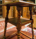 Kleiner Gründerzeit Bestelltisch mit Ablage 4