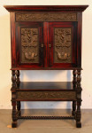Geschnitzter Gründerzeit Kabinettschrank-01