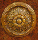 Neorenaissance Bücherschrank mit figürlichen Darstellungen 09