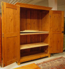 Schöner Weichholz-Wäscheschrank 6